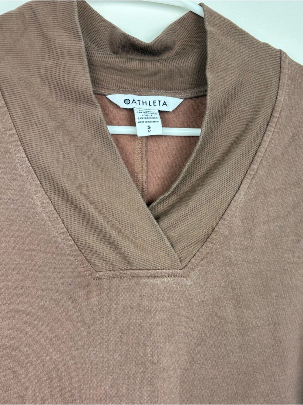Athleta Clarity V-Neck Sweatshirt in Brown Size Small cozy loungewear - Picture 7 of 11